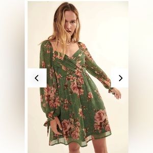 Promesa Boutique Floral Dress - size Small